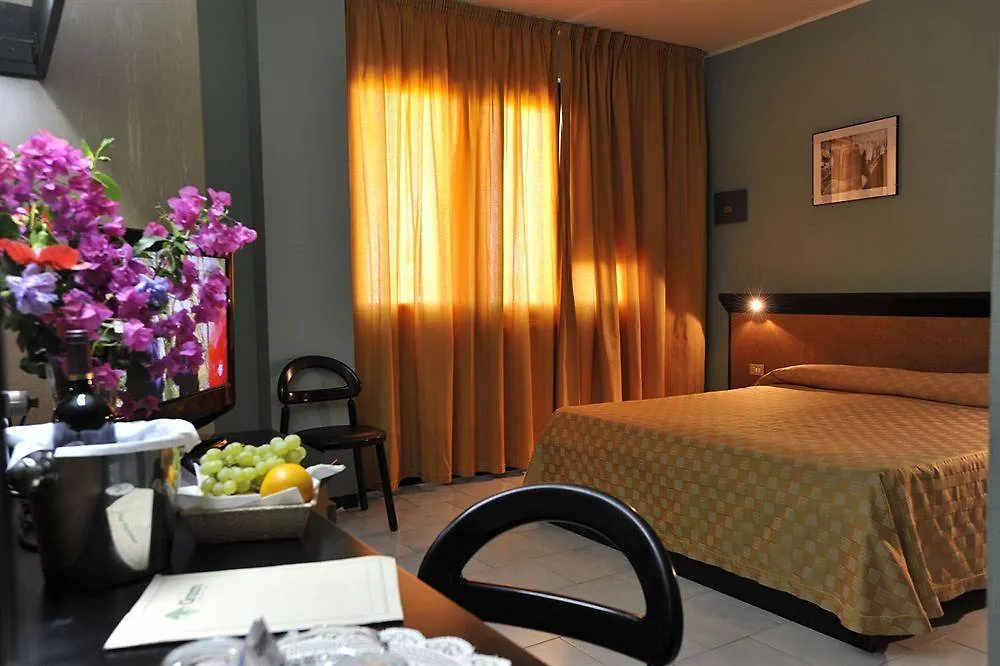 Green Sporting Club Hotel Alghero 4*,